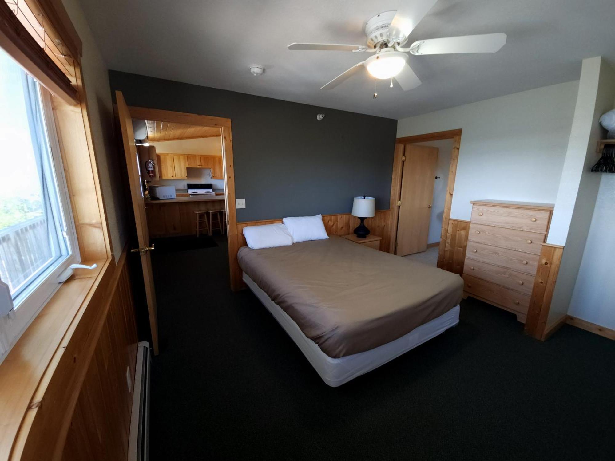 Viking Bay Resort And Lodge Miltona Buitenkant foto